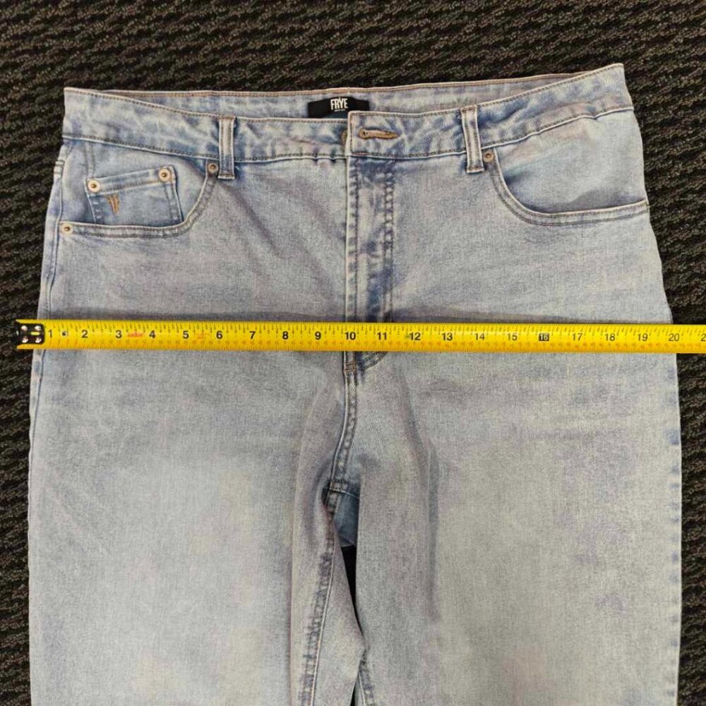 Frye Light Wash Blue Denim Straight Leg Jeans Classic 5-Pocket High Rise Size 31 - Picture 7 of 12
